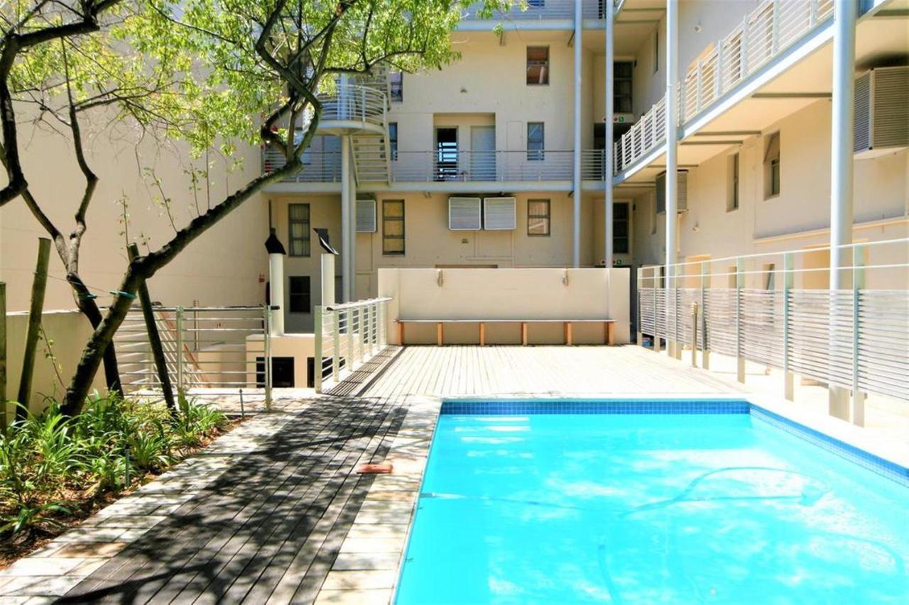 Soho On Strand A6 By Ctha Cape Town Luaran gambar